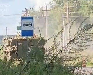 "Чули тільки, що щось дзвенить по машині: на Курщині БТР Stryker врятував десантників ЗСУ (відео)