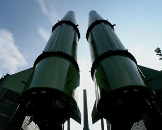 Россия может запустить "Орешник" в течение суток: в Воздушных силах предупредили об угрозе