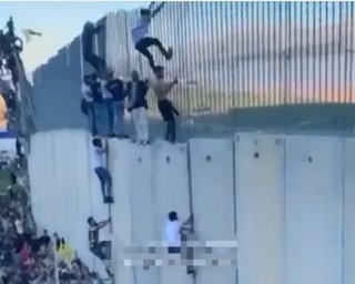Толпы иорданцев и ливанцев собрались на протесты против Израиля под его границей (фото)