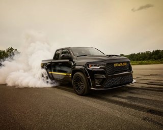 900 сил і 3 с до сотні: у США представили найпотужніший пікап у світі (фото)