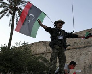 Глава МИД Сирии: США поддерживают повстанцев, чтобы ослабить Иран