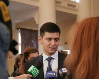 Басс утверждает, что не скрывается