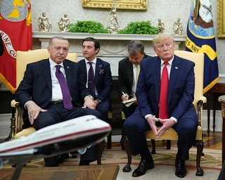В Конгрессе США призвали исключить Турцию из НАТО из-за Карабаха