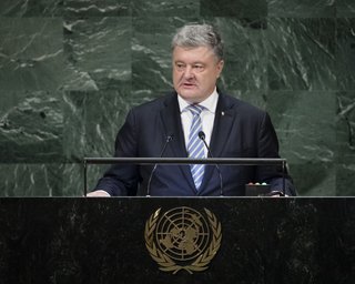 Порошенко считает, что Украина демонстрирует лучшие темпы роста среди развивающихся рынков