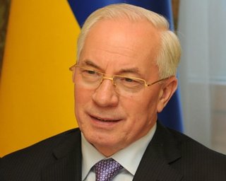 Азаров: Россия не обещала снизить цены на газ