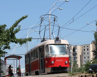 Недопустима розкіш: у Києві пропонують наполовину скоротити кількість громадського транспорту