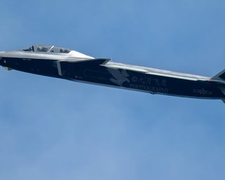 Китай вийшов на новий етап розвитку авіації: чому J-20S став унікальним стелс-літаком