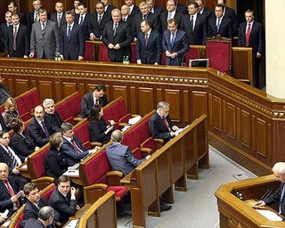 Кабмин на растопку. Зачем Януковичу правительство Азарова