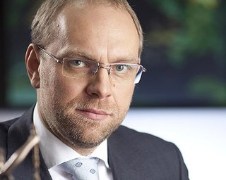 Газовые контракты с Россией можно разорвать без походов в суд, - Власенко