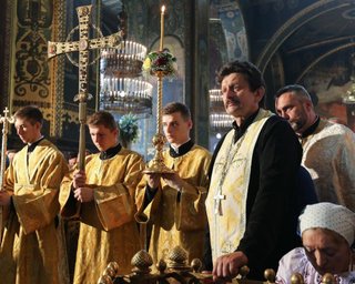 Томос, которого пока нет: страсти нарастают