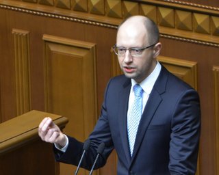 Яценюк пойдет на выборы отдельно от Порошенко