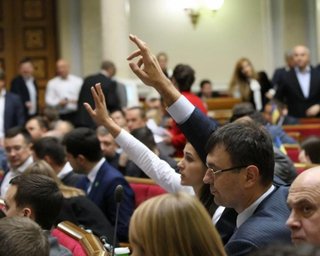 Только с COVID-документами: в Верховную Раду будут пускать по новым правилам