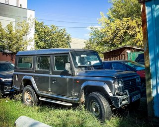 У Києві помітили іспанський аналог Land Rover Defender (фото)