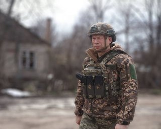 Мобілізація, відставка Залужного та наступ на Харків: ключові тези з нового інтерв'ю Сирського