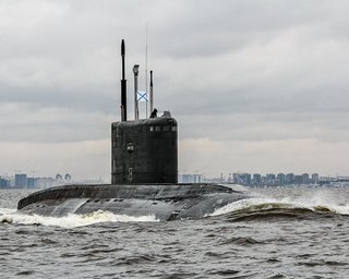 Крилаті ракети можуть запускати із субмарин: РФ змінює тактику в Чорному морі, — ВМС (відео)