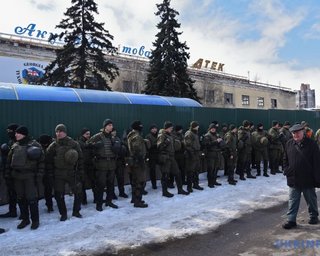 "Ждут гостей": в "Нацкорпусе" заявили, что СБУ будет штурмовать их базу на заводе "АТЕК"