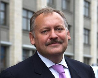 В российско-украинском конфликте время работает на Россию, - Затулин