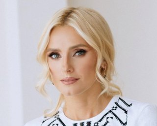 Ірина Федишин вперше показалась з синами після втрати доньки (фото)