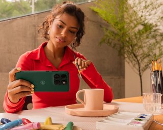 Надійний смартфон Motorola за середньою ціною: враження від Edge 70 Plus (фото)