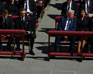 Трамп стал более жестким по отношению к России после встреч с союзниками Украины, — Bloomberg
