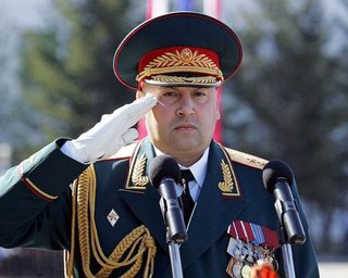 Задержали как минимум 13 офицеров: в РФ допрашивают Суровикина из-за мятежа Пригожина, — WSJ