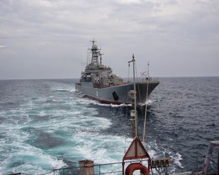 Корветы и десантные корабли: какие именно российские суда с "Калибрами" сбежали в Азовское море, — OSINT