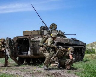 "Міна на кожному метрі": як звільняли Роботине від росіян, — солдати ЗСУ (відео)