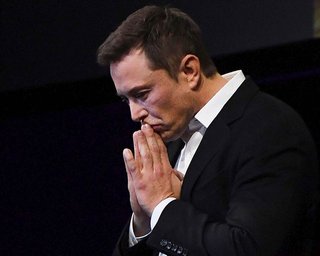 Илон Маск спросил в Twitter, чем может помочь протестующим в Беларуси