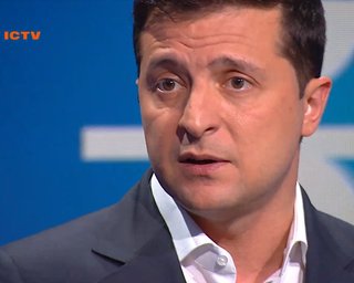 Зеленский допустил, что распустит Раду из-за разногласий по вопросу увольнения судей КСУ