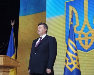 Янукович подписал закон о нарушениях в сфере защиты персональных данных 