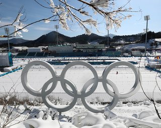 Женская гонка по биатлону на Олимпиаде перенесена