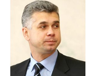 "Травмированный" журналисткой Бут требует интеллигентных слов