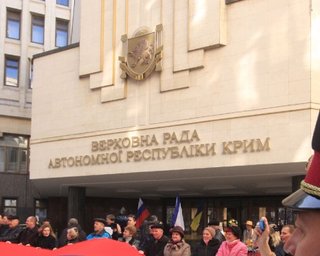 Совет Крыма назначил референдум по расширению автономии на 25 мая