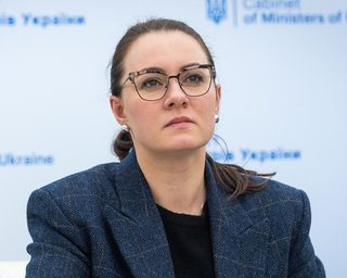 "Забезпечить живлення": дітям з інвалідністю закуплять 10 тисяч портативних зарядних станцій, — Свириденко