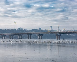 Росія може бити по мостах Києва: військовий попередив про загрозу колапсу