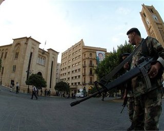 Экс-министр обороны Сирии бежал от Асада - лидер повстанцев