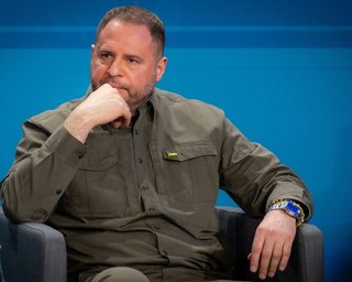 До последнего не верил: Ермак разозлился из-за увольнения и "измены" Зеленского, — УП
