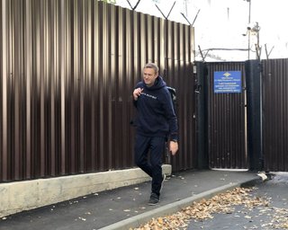 Врачи назвали рабочий диагноз Навального