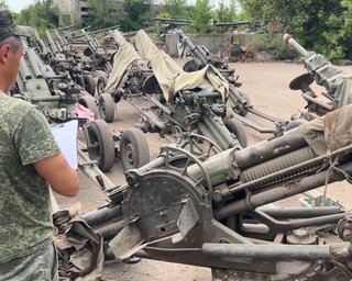 2 тысячи единиц: подразделения ЧВК "Вагнер" отдали Минобороны РФ всю имеющуюся технику (фото)