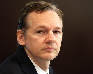 Основатель Wikileaks сегодня предстанет перед судом в Лондоне 