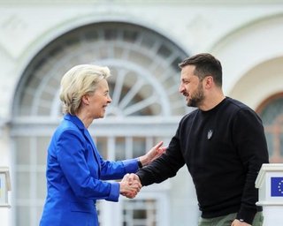 Вступление Украины в ЕС: Киев не понимает условий вступления и отстает в борьбе с коррупцией, — FT