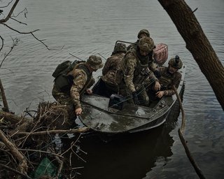 Гинуть та бунтують: ЗС РФ втрачають роти у повному складі у боях під Кринками, — ISW