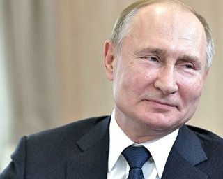 Без срока годности. Госдума сняла ограничения на число президентских сроков в РФ