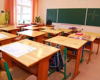 В Донецкой области из-за военных действий закрыли 10 школ