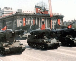 Власти КНДР пригласили иностранных журналистов на запуск спутника
