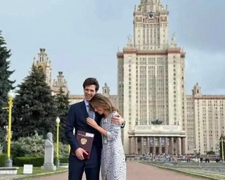 Вивезли на російському військовому літаку: син поваленого диктатора Башара Асада розповів про втечу