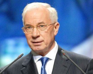 Азаров: Газовый контракт хорош для России