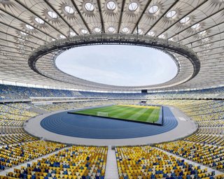 В НОТУ заявили, что готовы транслировать дебаты Зеленского и Порошенко с "Олимпийского"