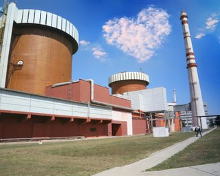 Три українські АЕС працюють на зниженій потужності: у МАГАТЕ пояснили причини