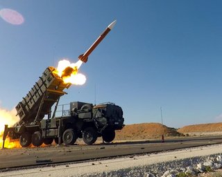 Применяют не более одной ракеты в бою: Украина экономит перехватчики Patriot, — СМИ